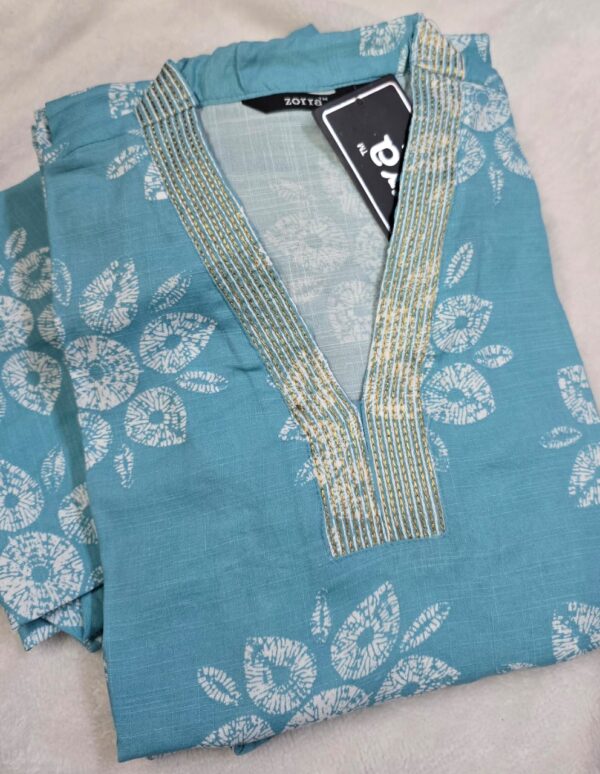 Reyon fabric Premium quality light blue side open kurti